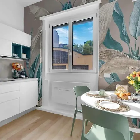 House In Fashion - Flat Near Navigli, Tortona & Duomo Area Μιλάνο