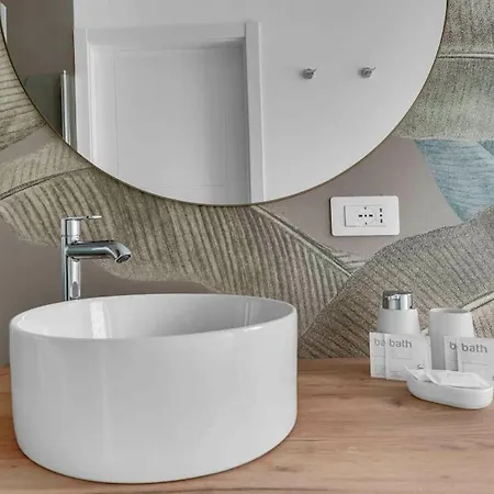 Διαμέρισμα House In Fashion - Flat Near Navigli, Tortona & Duomo Area *