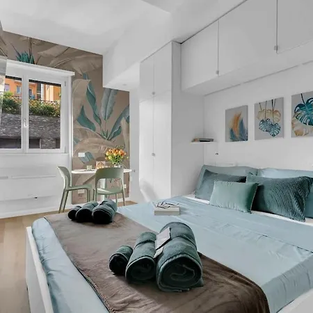 House In Fashion - Flat Near Navigli, Tortona & Duomo Area Διαμέρισμα Μιλάνο