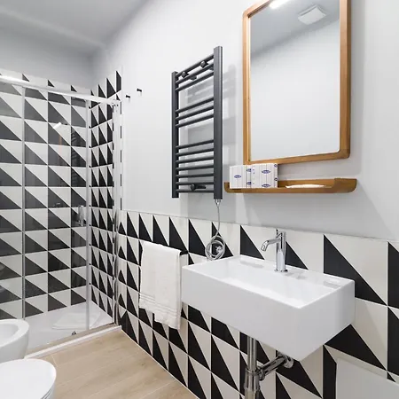 Appartement Art Combo In Porta Venezia,