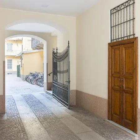 Art Combo In Porta Venezia, Apartament Mediolan