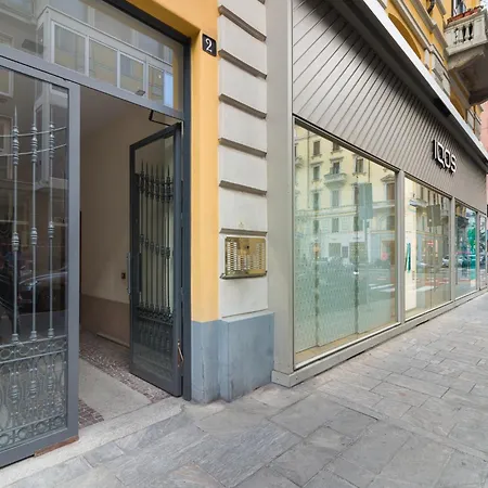 Art Combo In Porta Venezia, Mediolan