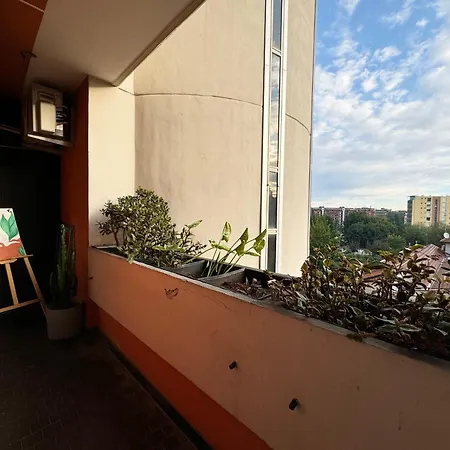 Appartamento Lodi Nest - M3 Brenta Design Flat With Balcony - 10 Min Duomo Milano