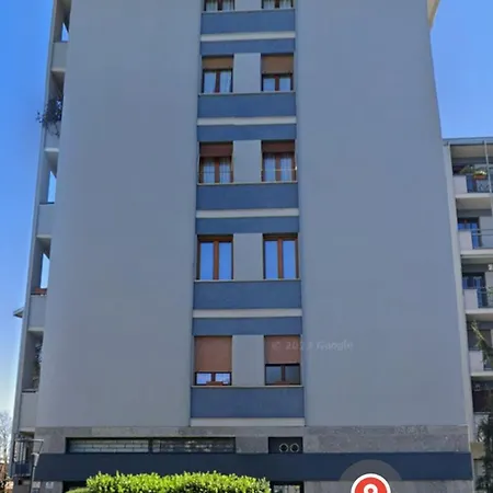 Хостел Cinhouse Милан