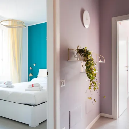 Santa Maria Square View - Family * מילאנו