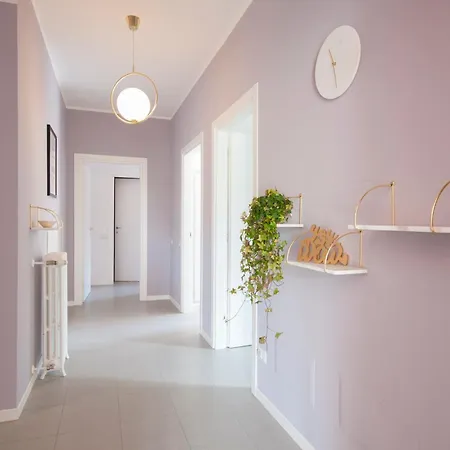 Santa Maria Square View - Family Appartement Milaan