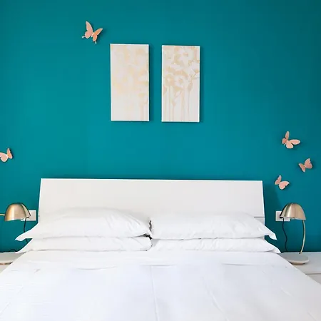 Santa Maria Square View - Family דירה