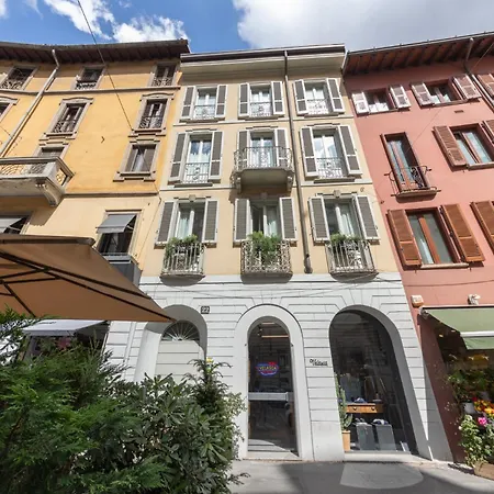 Brera In The Heart Of *