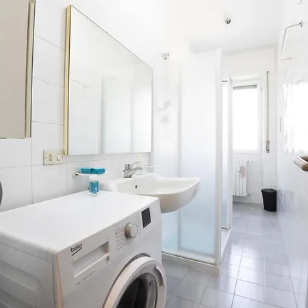 Bausan Flat By Interhome * Milan