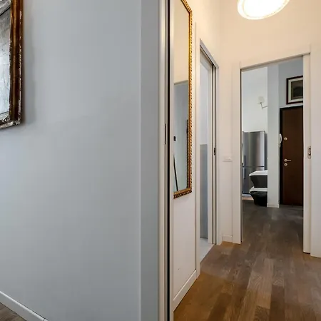 Modern 150m From Turro M1 Apartment *