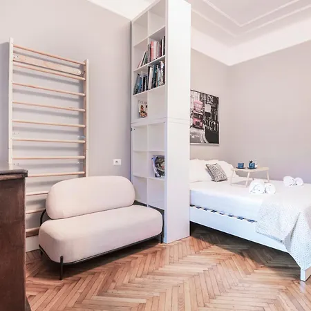 Apartament Easylife - Oasi Di Comfort E Stile In Porta Romana *
