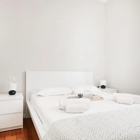 Easylife - Oasi Di Comfort E Stile In Porta Romana *