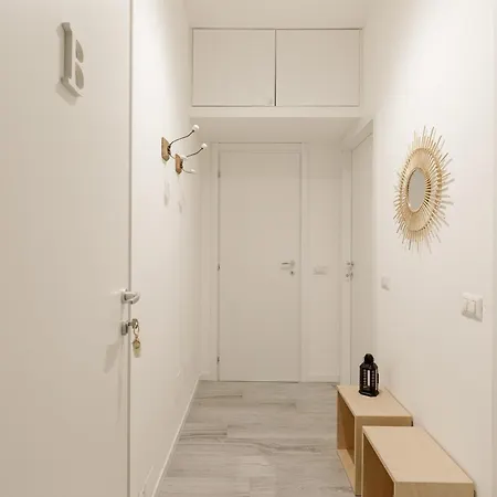 Pieno Centro Di Per Gruppi, Famiglie E Viaggi Di Lavoro Apartman *