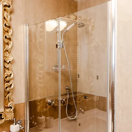 Apartament 5 Da Letto *