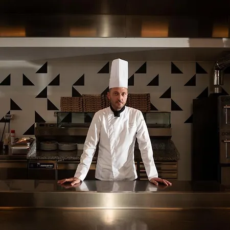 Atahotel Quark Милан