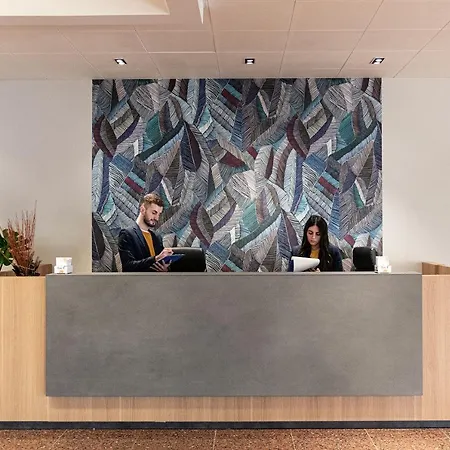 Отель Atahotel Quark Милан