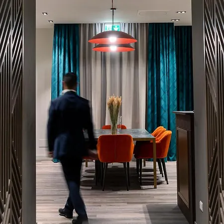 Atahotel Quark Отель 4*