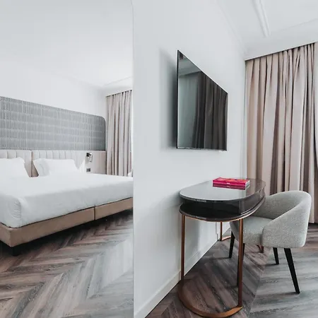 Hotel Royal Garden Milano 4*