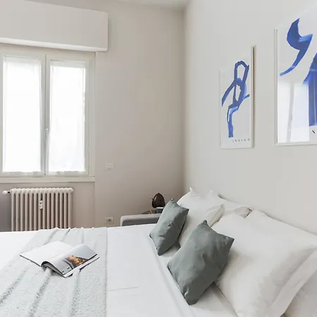 The Best Rent - One-bedroom In Moscova 밀라노