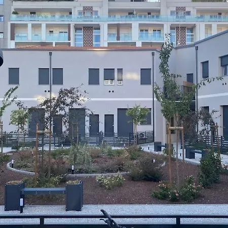Apartment Trendy A *