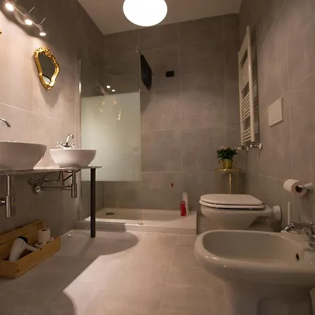 Apartment Small Studio 5 Min To The Metro Milan
