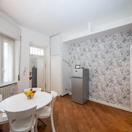 Apartment Bilocale 1br Affori - 15min Duomo Milan