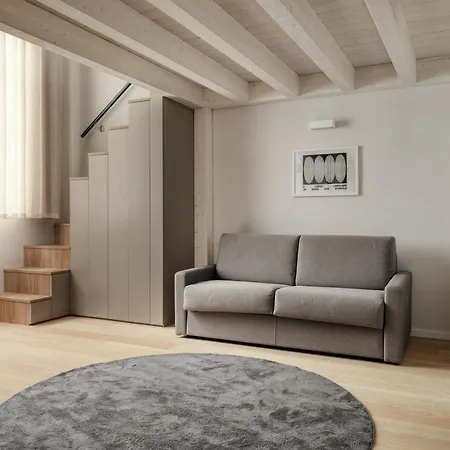 Cenisio 23 * Mediolan