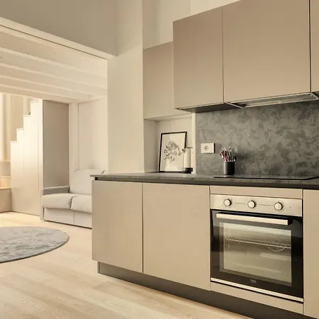 Cenisio 23 * Milan