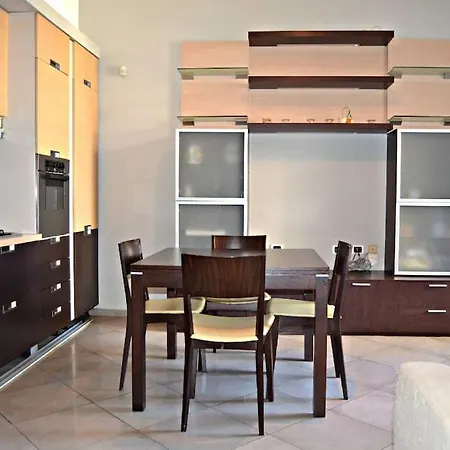 Confortable Flat Near Pz Firenze Apartamento