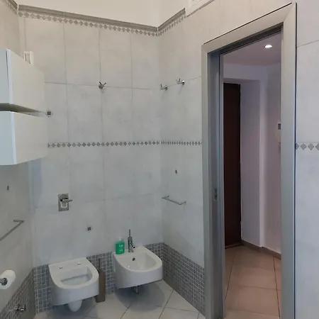 Confortable Flat Near Pz Firenze Apartment *