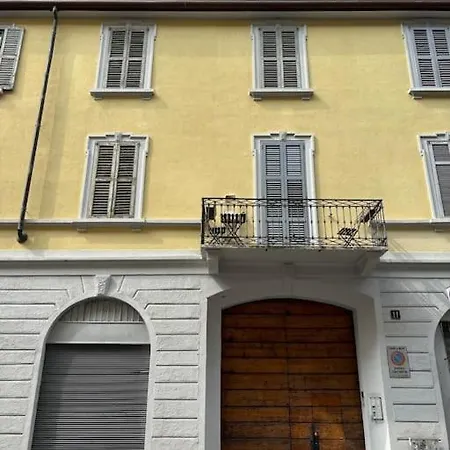 Casatania Corso *