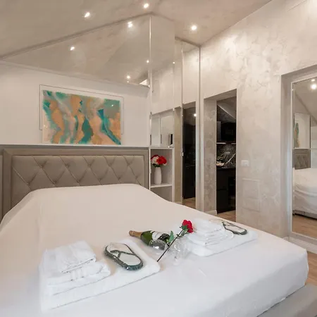 公寓 Garibaldi 64 - Luxury In Brera District 米兰