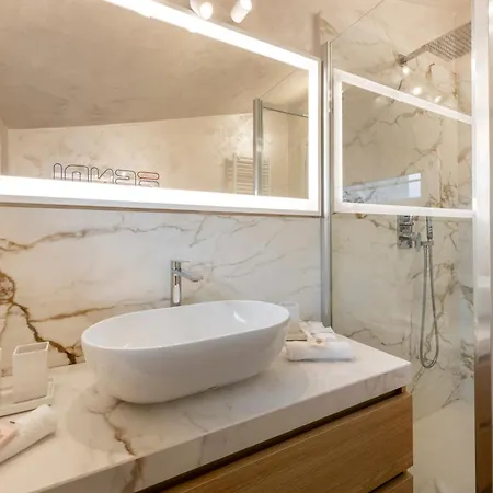 Garibaldi 64 - Luxury In Brera District *