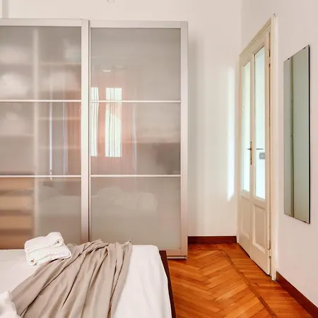 Joivy Cosy 1br Flat Near Montanelli Gardens Apartment *