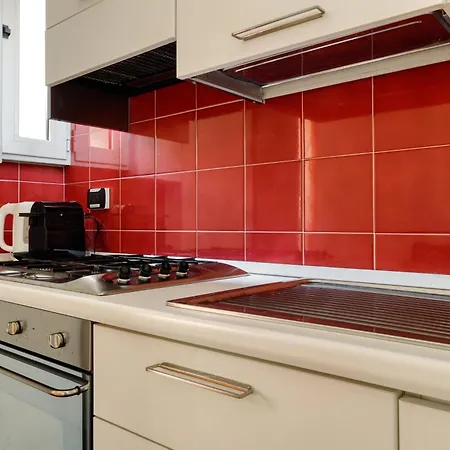 Joivy Cosy 1br Flat Near Montanelli Gardens