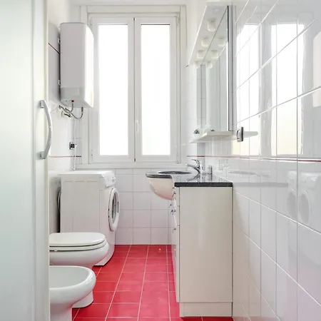 Joivy Cosy 1br Flat Near Montanelli Gardens * Milan