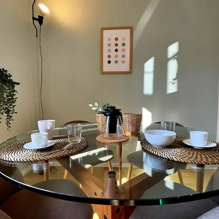 Daire Stylish & Cozy Brera District 1br By Rentopolis Milano