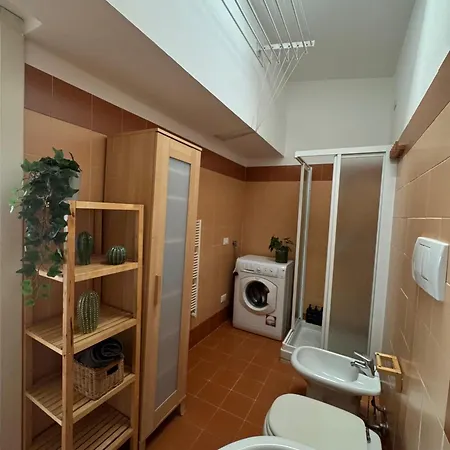 Isola- Attico Con Balcone Mediolan