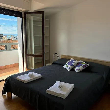 Isola- Attico Con Balcone Apartmán Milán