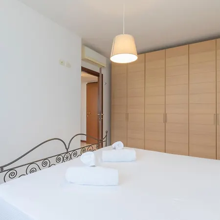 Luxury - Norico 7 Apartment