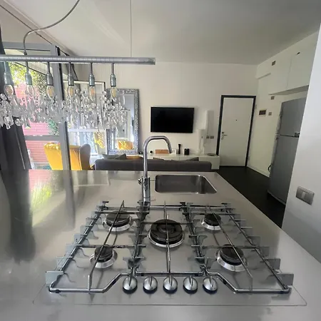Lägenhet Private Garden Apartment, Navigli, 24h Security