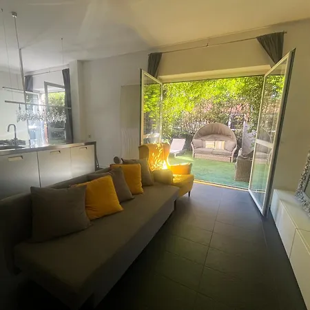 Lägenhet Private Garden Apartment, Navigli, 24h Security *