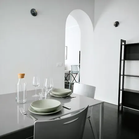 Just Urban - Stylish And Spacious Flat - Porta Venezia Apartament