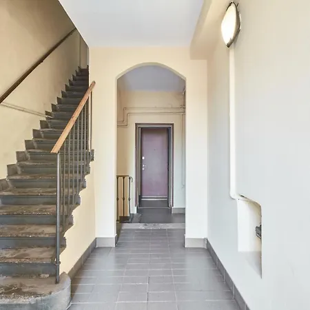 Easylife - - Muratori 10 - Porta Romana *