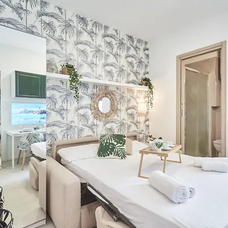 Easylife - - Muratori 10 - Porta Romana Milánó