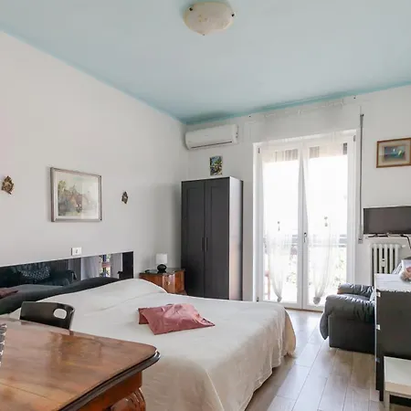 Stanza In Bicocca Guest house *