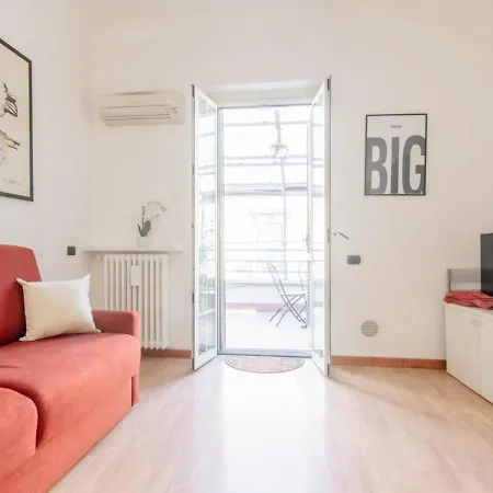 Stayeasy Moscova Terrace - Near Brera & Garibaldi Apartment