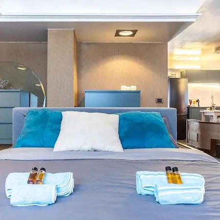 Attico Di Lusso Con Terrazzo A 10 Minuti Dal Duomo * Milan