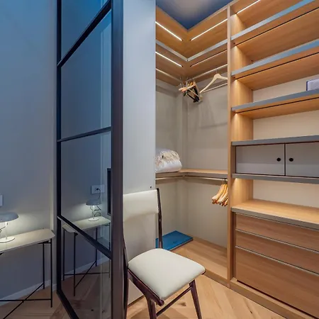 Apartment Xenia - Modern In Sant'ambrogio Milan