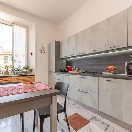 La Casa Di Ross Milano